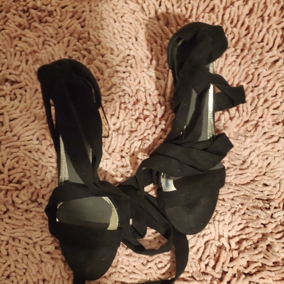Strap up Black Suede Size 8 1/2  Sandals - Picture 1 of 8